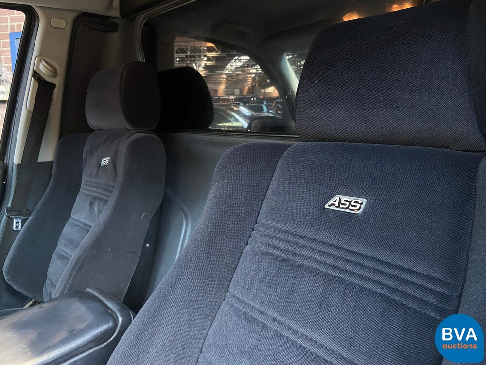 Mercedes-Benz ML270 CDI Gray License Plate M-Class 2002 -Org. NL-, 49-BF-VP.