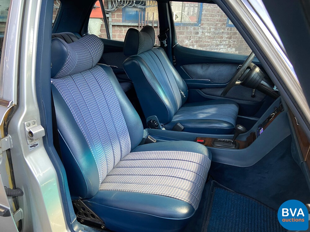 Mercedes-Benz 280S W116 - Org. NL - S-Class 1980, GB-61-FG.