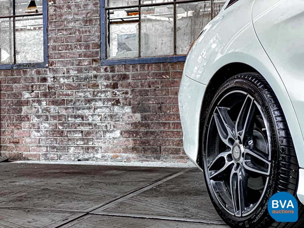 Mercedes-Benz CLA180 AMG Shooting Brake CLA-Class 122hp, K-433-SG.