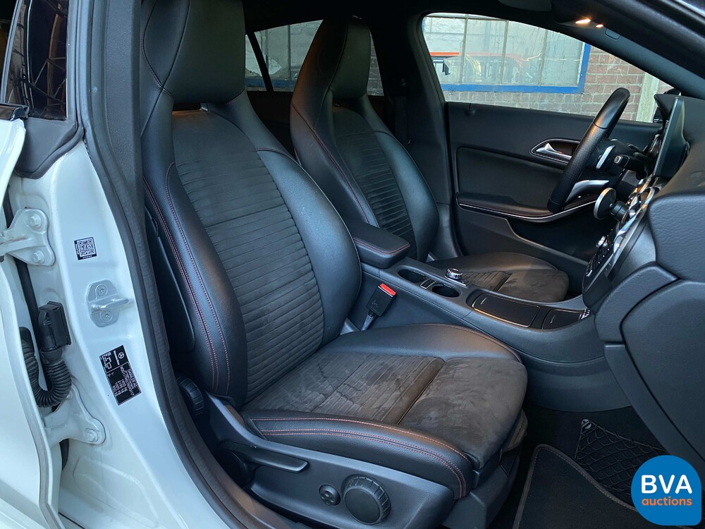 Mercedes-Benz CLA180 AMG Shooting Brake CLA-Class 122hp, K-433-SG.