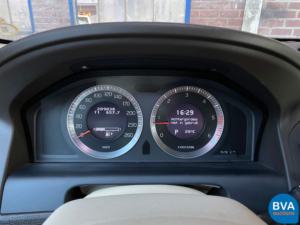 Volvo XC60 2.4 D5 AWD Summum 185hp 2009 -Org. NL-, 65-HNS-7.