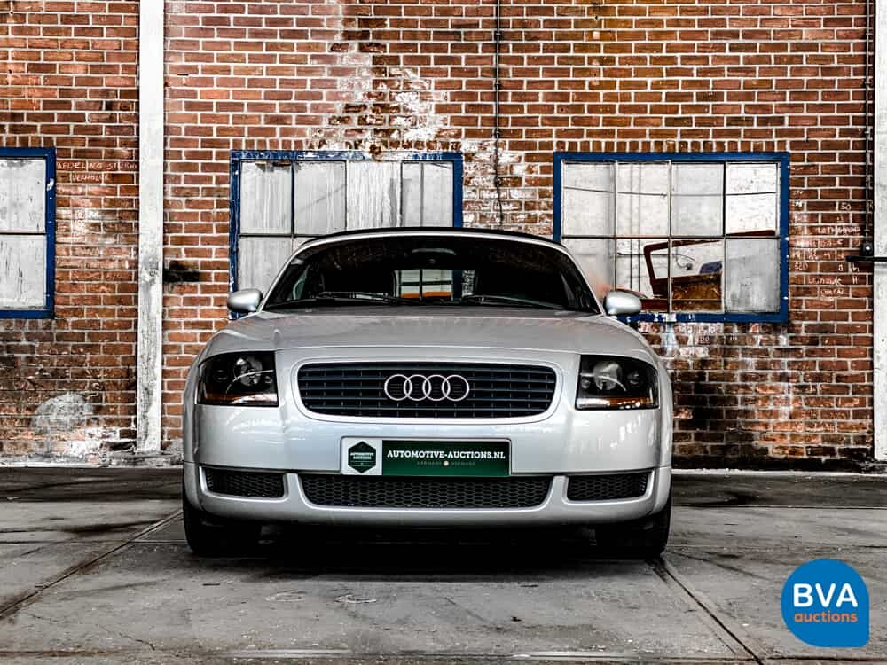 Audi TT Roadster 1.8 5V Turbo quattro 180hp 2001, 86-XPB-N.