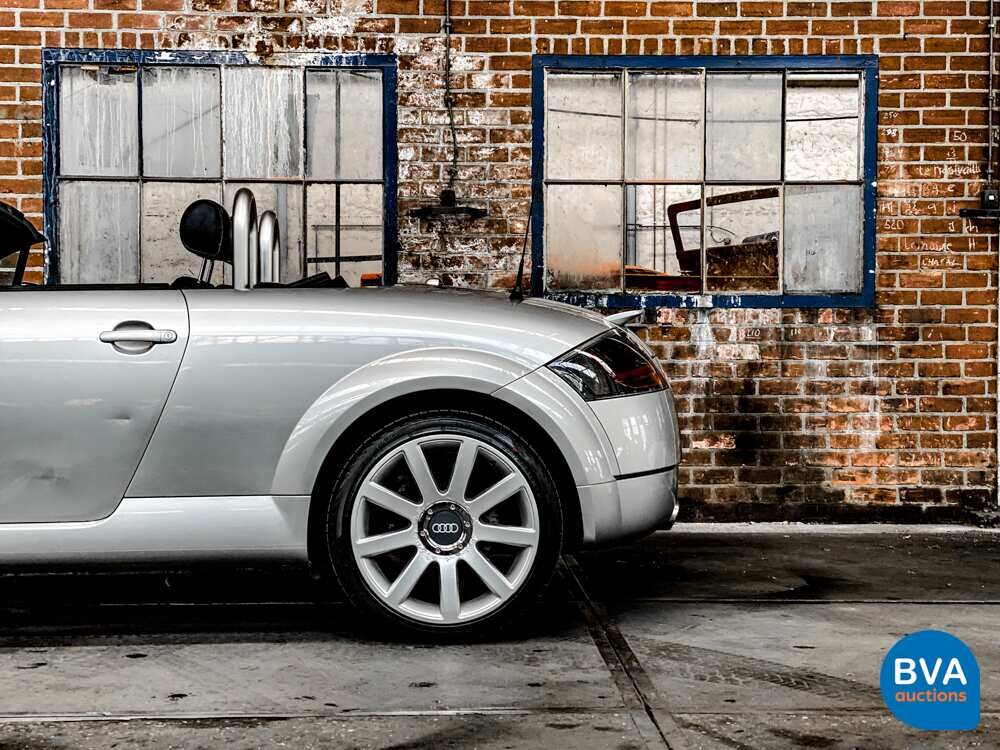 Audi TT Roadster 1.8 5V Turbo quattro 180hp 2001, 86-XPB-N.