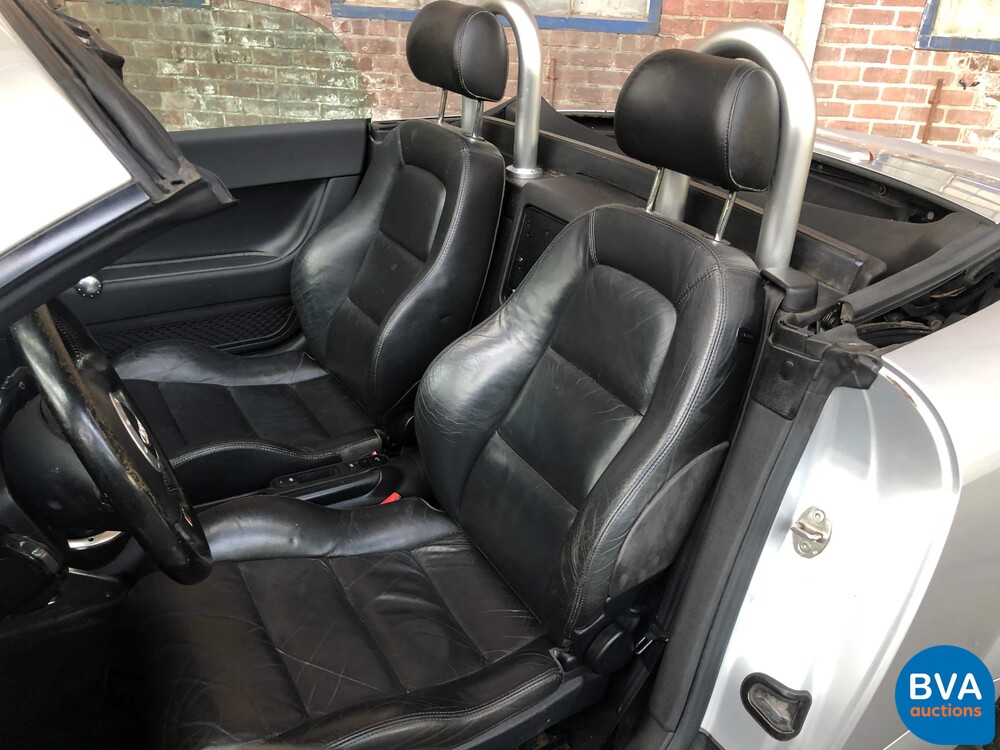 Audi TT Roadster 1.8 5V Turbo quattro 180hp 2001, 86-XPB-N.