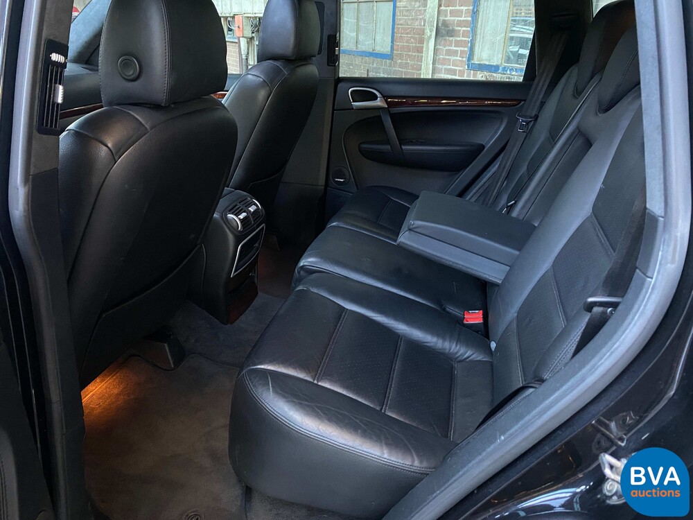 Porsche Cayenne Turbo 4.5 V8 450hp 2004 -YOUNGTIMER-.