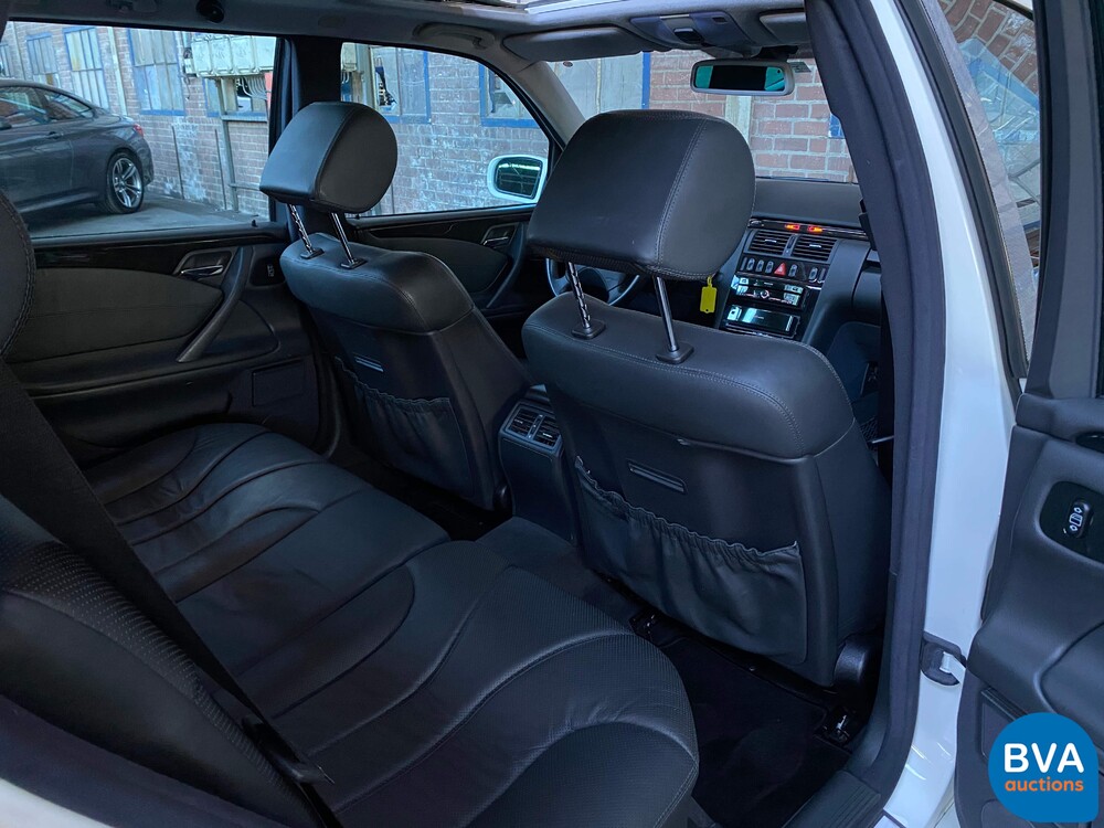 Mercedes Benz E55 AMG Combi 5.4 V8 354pk E-Class 2002 -YOUNGTIMER-, K-833-NL.