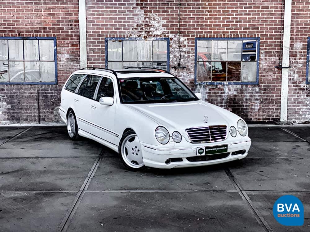 Mercedes Benz E55 AMG Combi 5.4 V8 354pk E-Class 2002 -YOUNGTIMER-, K-833-NL.
