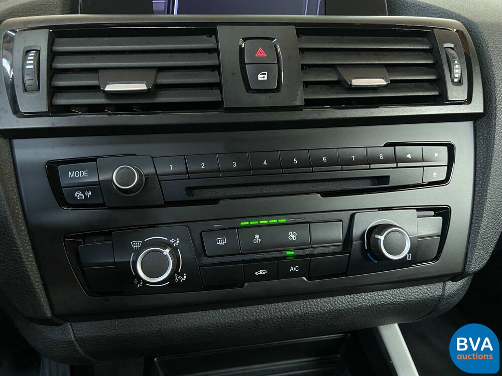 BMW 116d M-Sport 3-Door 2013 -Original NL-, 22-ZLH-6.