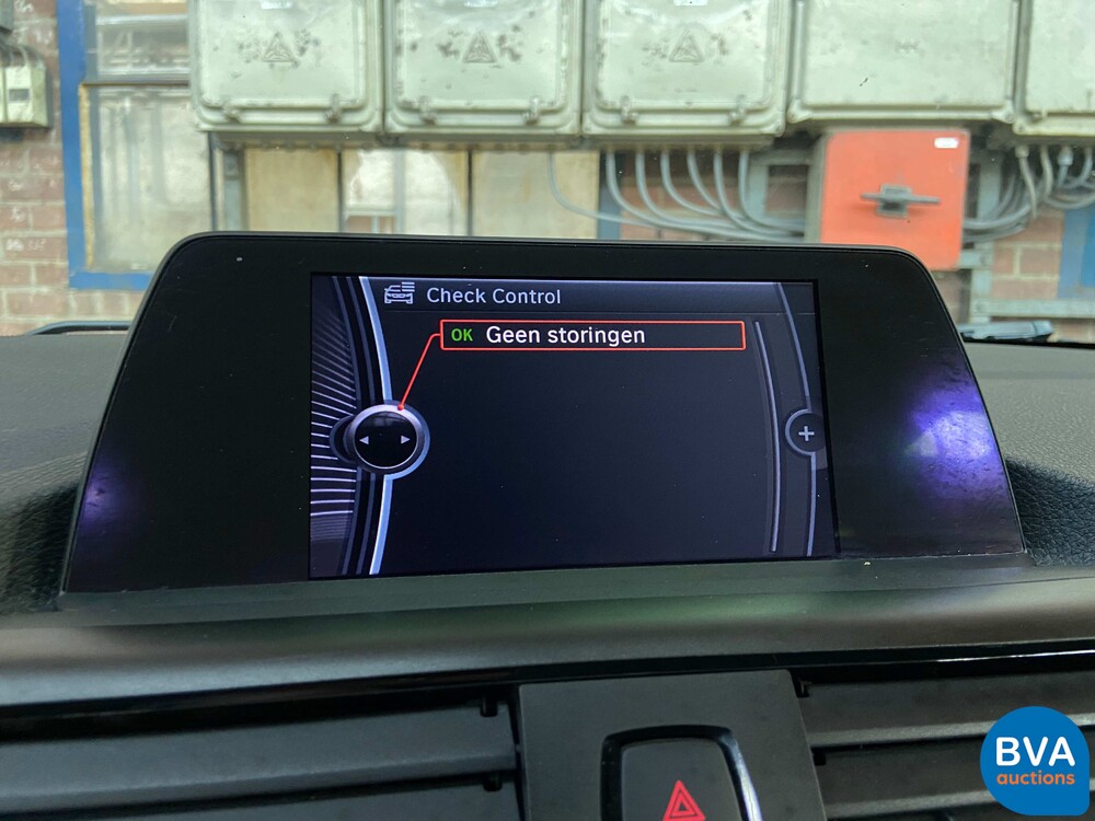 BMW 116d M-Sport 3-Door 2013 -Original NL-, 22-ZLH-6.