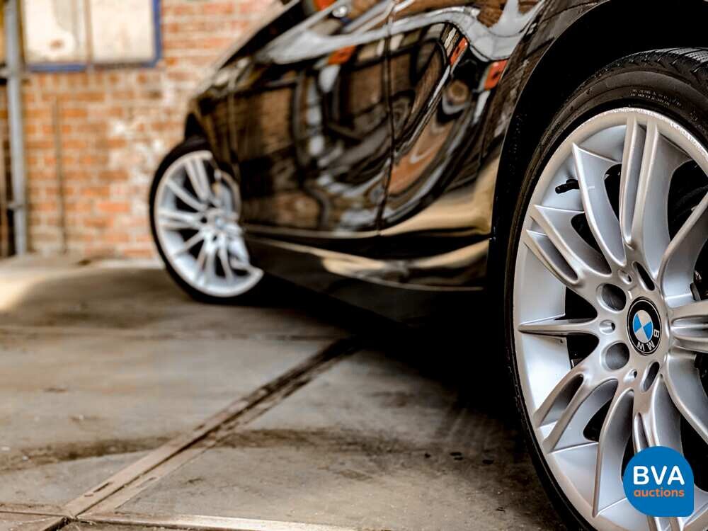 BMW 116d M-Sport 3-Door 2013 -Original NL-, 22-ZLH-6.