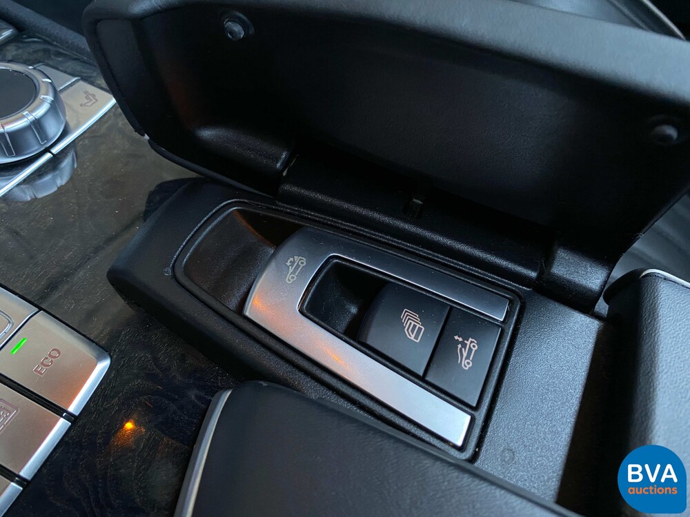 Mercedes Benz SL550 AMG 4.6 V8 TT 435hp 2013.