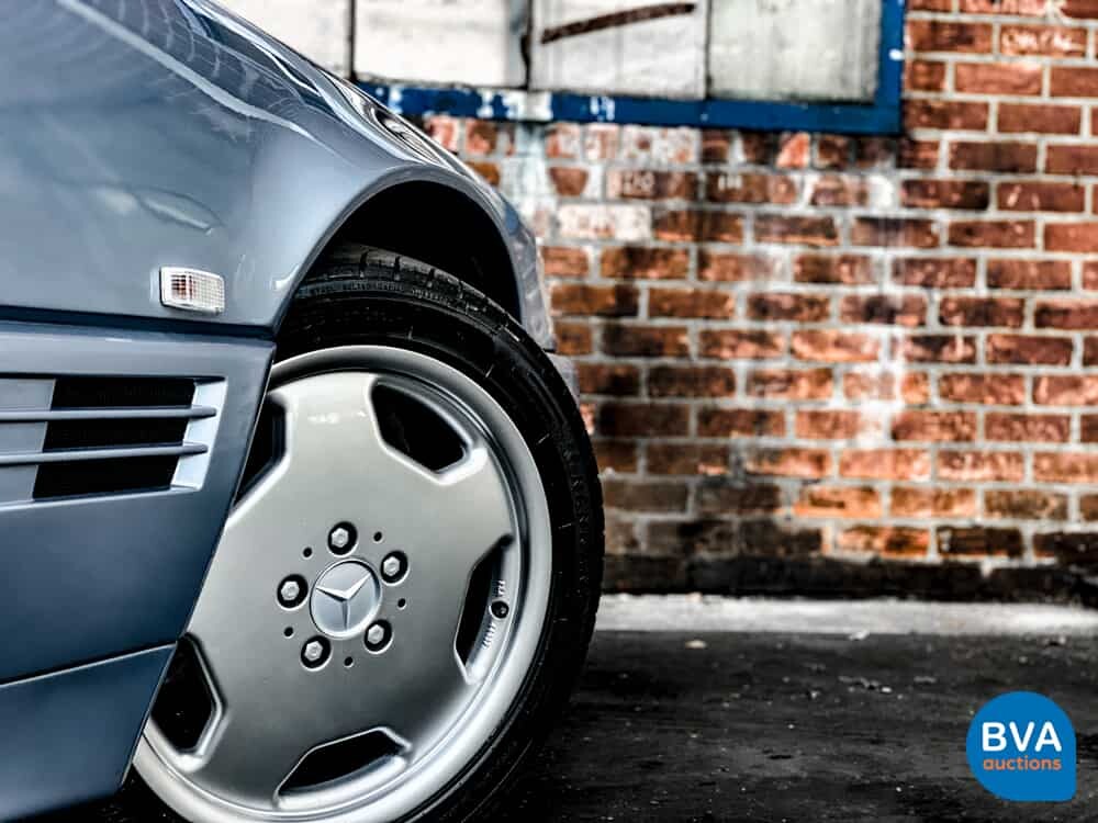 1994 Mercedes-Benz SL280 Roadster R129 SL-Class Cabriolet, 31-JF-VN.