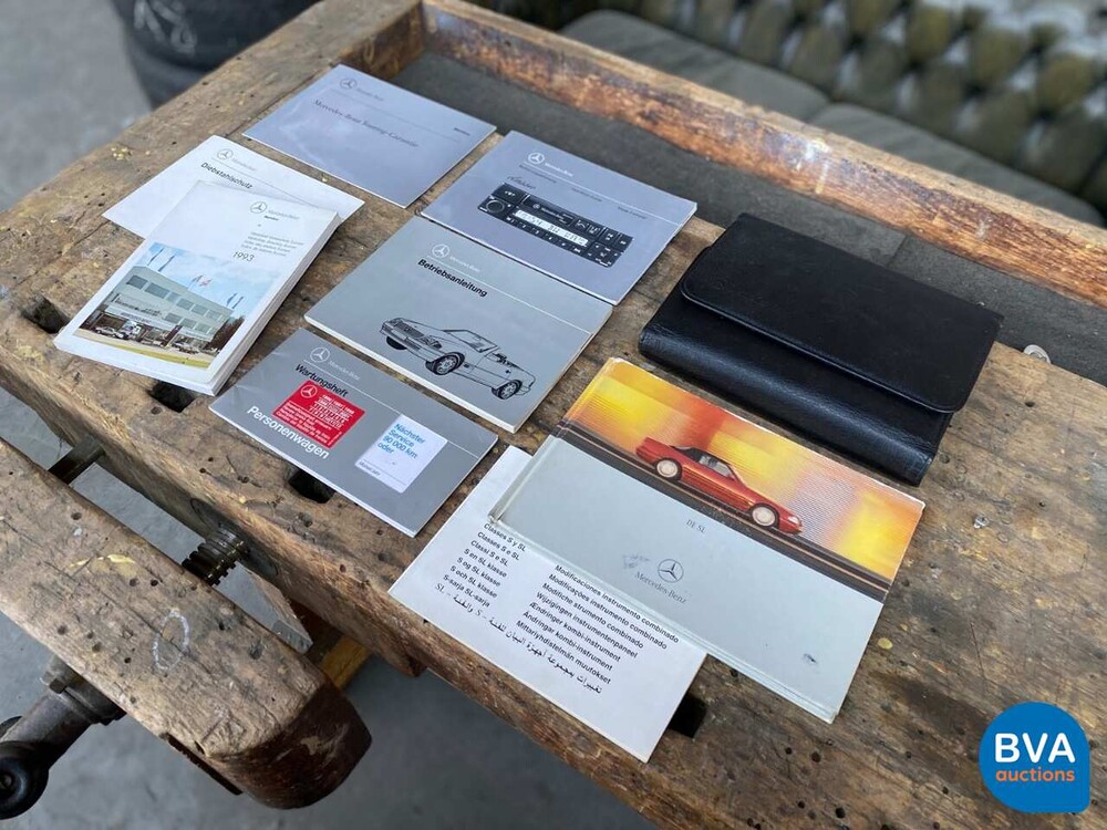 1994 Mercedes-Benz SL280 Roadster R129 SL-Class Cabriolet, 31-JF-VN.