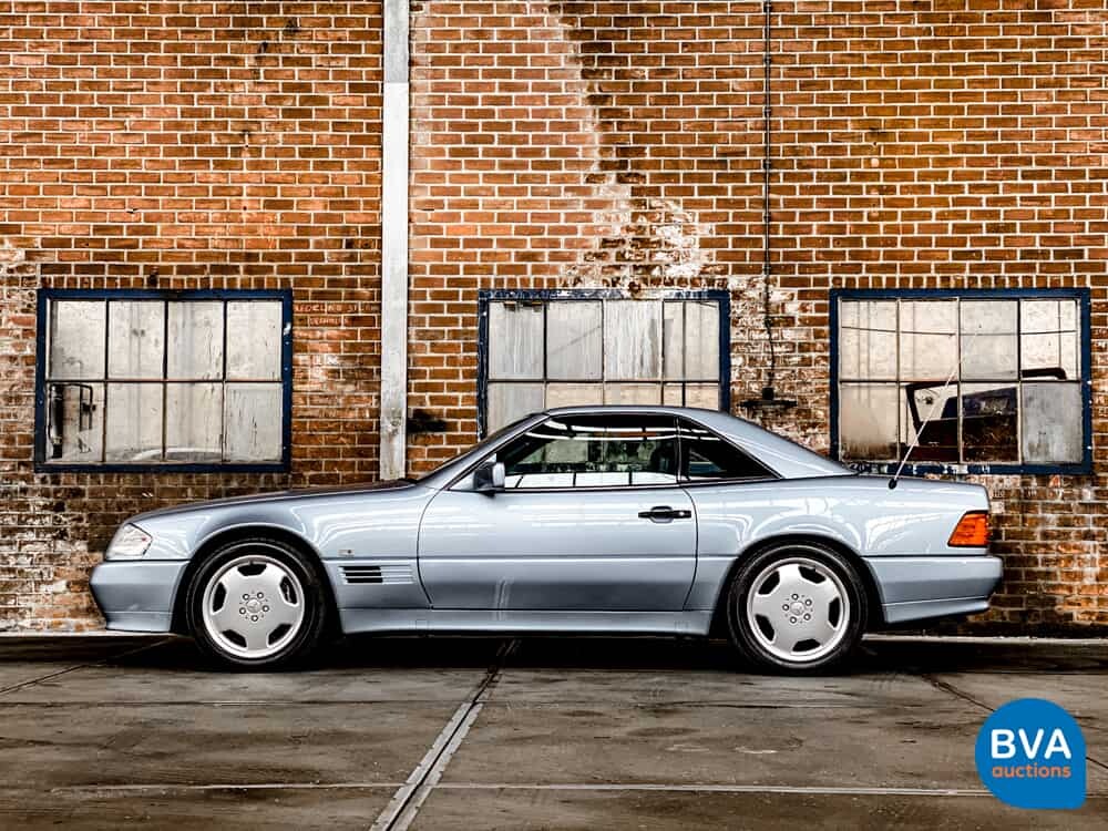 1994 Mercedes-Benz SL280 Roadster R129 SL-Class Cabriolet, 31-JF-VN.