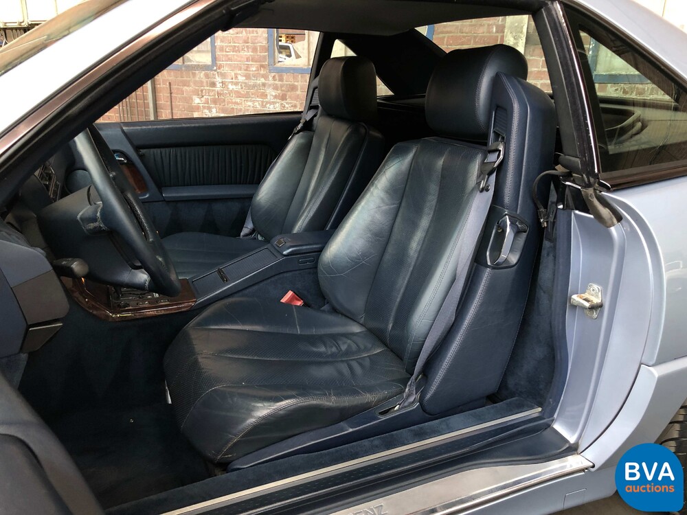 1994 Mercedes-Benz SL280 Roadster R129 SL-Class Cabriolet, 31-JF-VN.