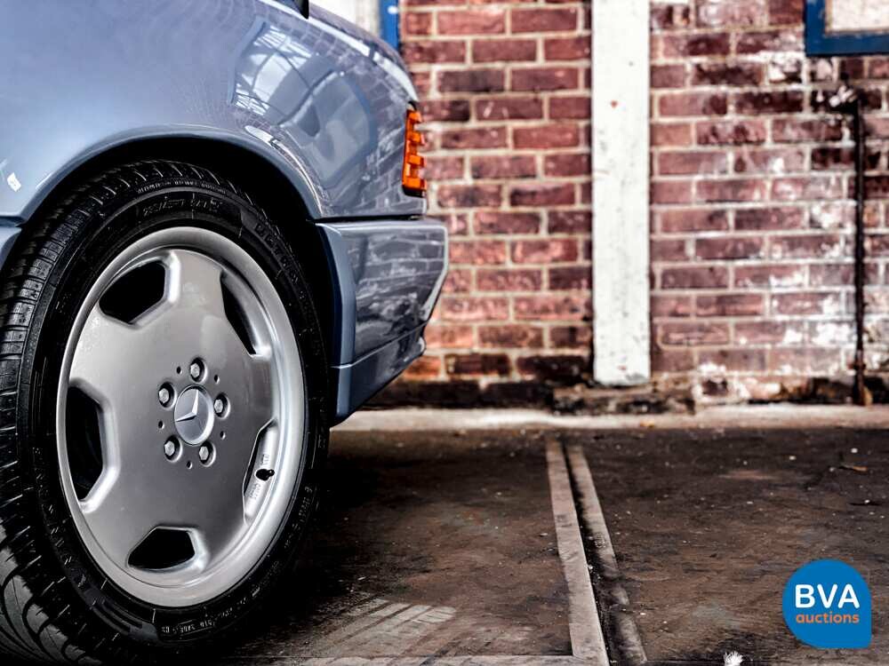 1994 Mercedes-Benz SL280 Roadster R129 SL-Class Cabriolet, 31-JF-VN.