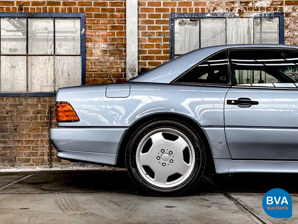 1994 Mercedes-Benz SL280 Roadster R129 SL-Class Cabriolet, 31-JF-VN.