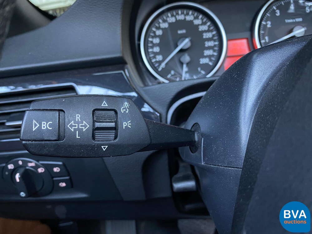 BMW 325i Cabriolet 218pk Automatic 3-Series 2008, KR-485-L.