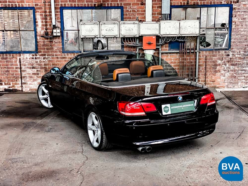 BMW 325i Cabriolet 218pk Automatic 3-Series 2008, KR-485-L.