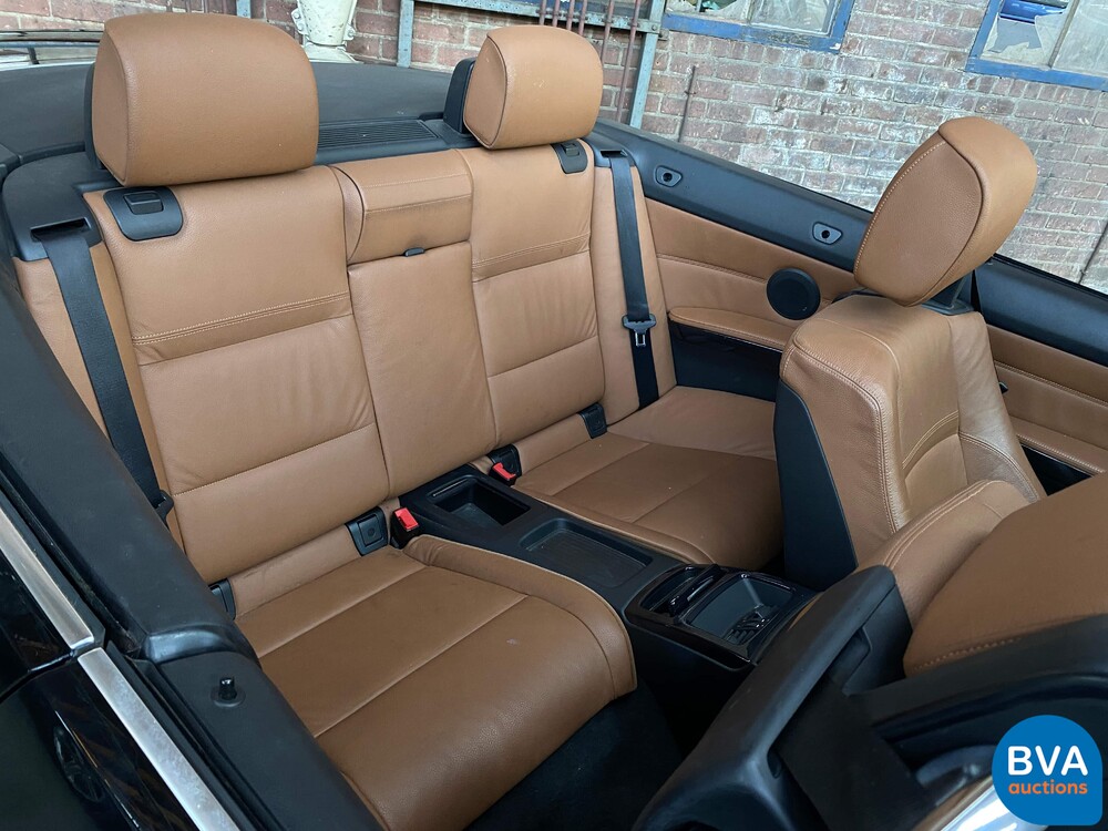 BMW 325i Cabriolet 218pk Automatic 3-Series 2008, KR-485-L.