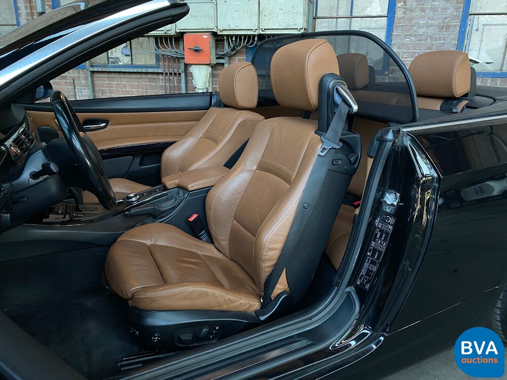 BMW 325i Cabriolet 218pk Automatic 3-Series 2008, KR-485-L.