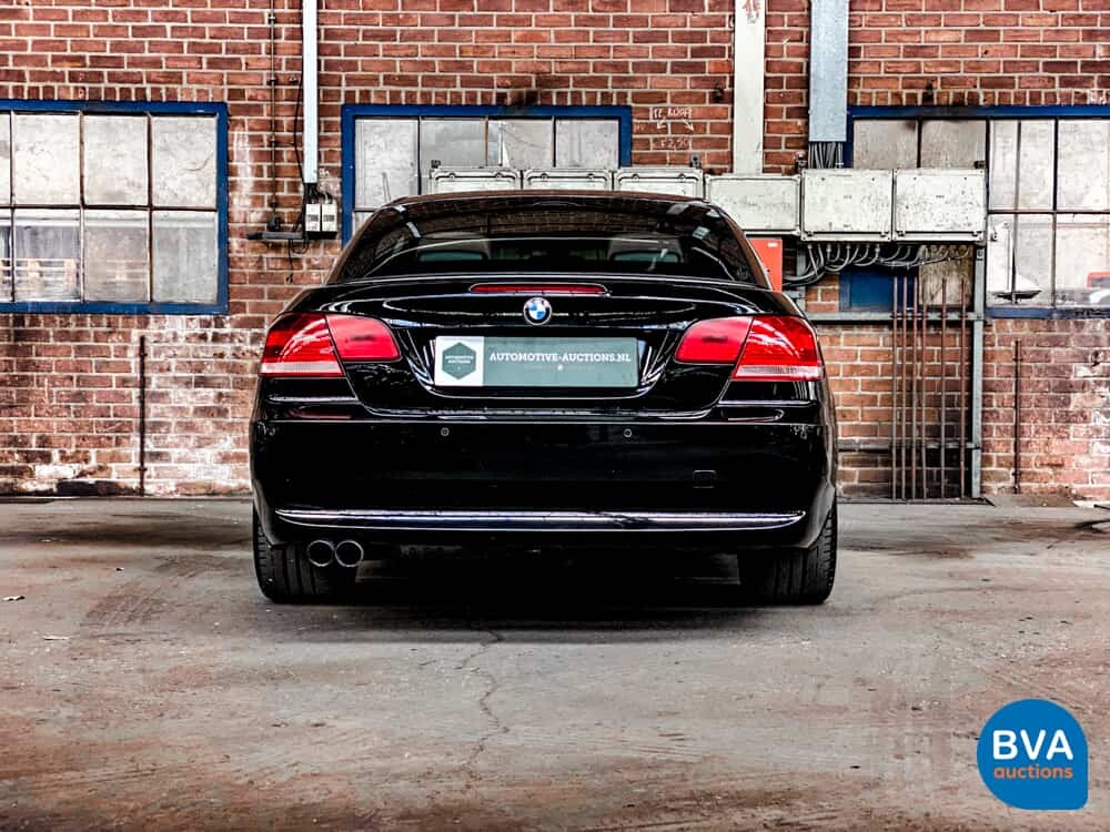 BMW 325i Cabriolet 218pk Automatic 3-Series 2008, KR-485-L.