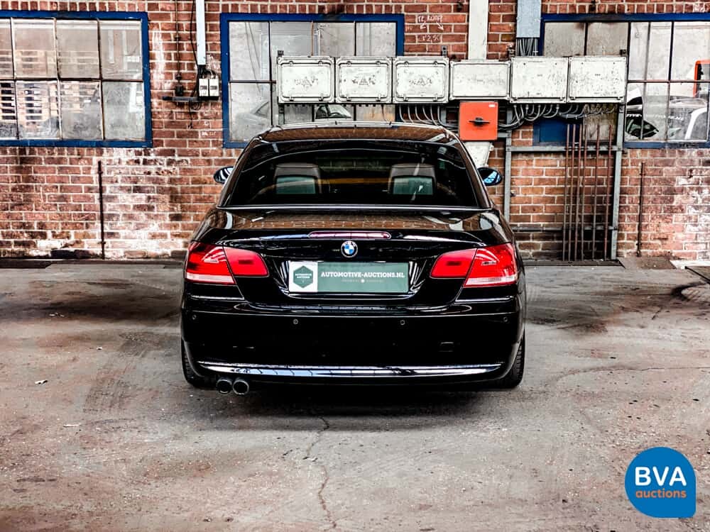 BMW 325i Cabriolet 218pk Automatic 3-Series 2008, KR-485-L.