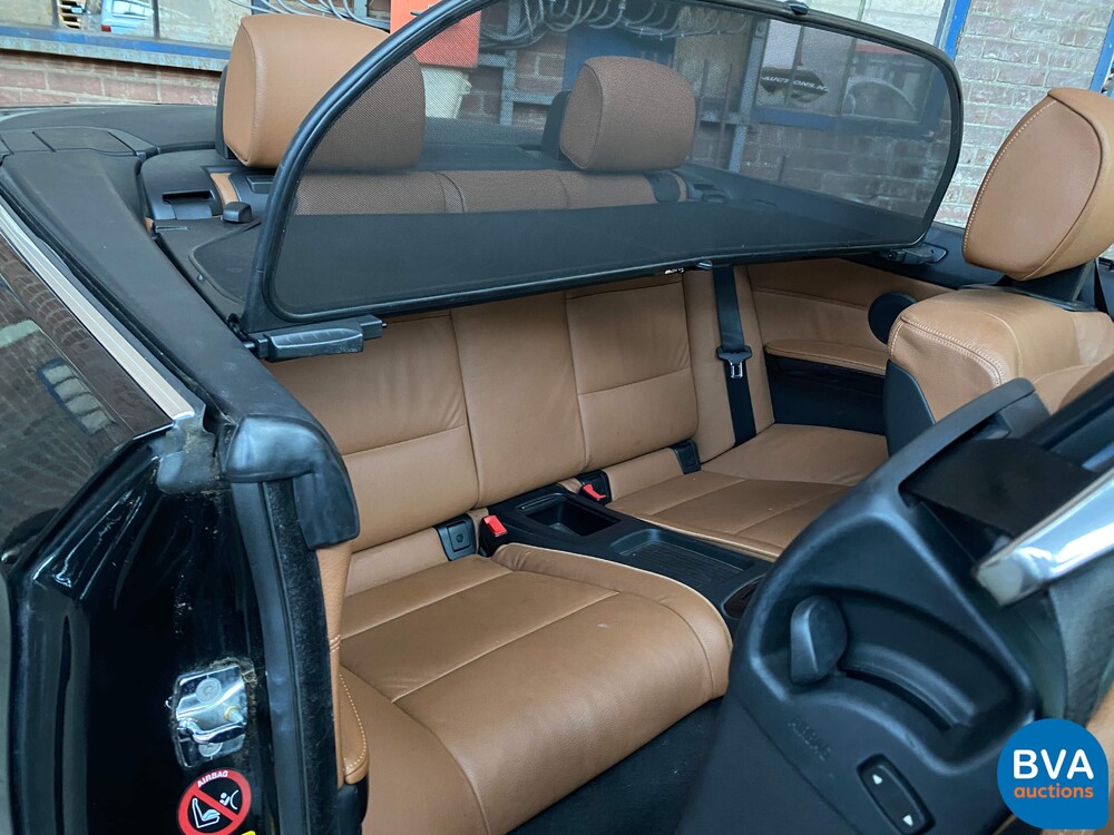 BMW 325i Cabriolet 218pk Automatic 3-Series 2008, KR-485-L.