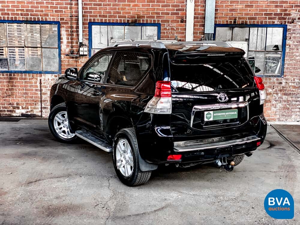 Toyota Land Cruiser 3-door 3.0 D-4D VX Automatic 2010, 01-LHF-8.