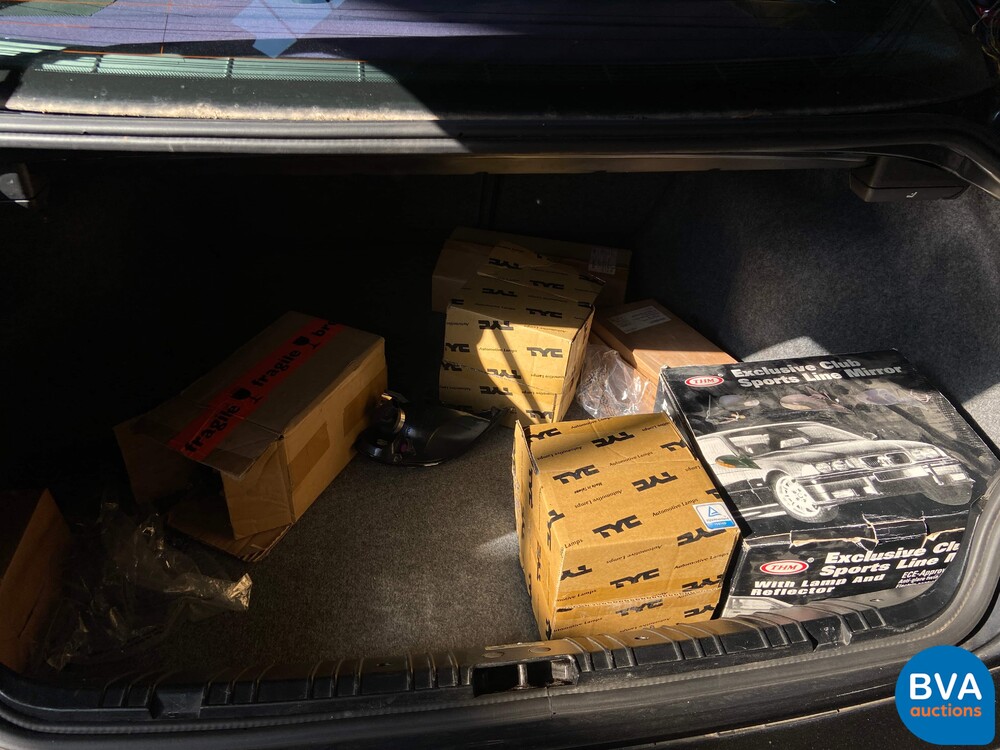 BMW 318i Sedan 143hp 2005 3-SERIES, 04-KVP-3.