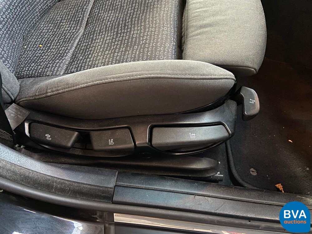 BMW 318i Sedan 143hp 2005 3-SERIES, 04-KVP-3.