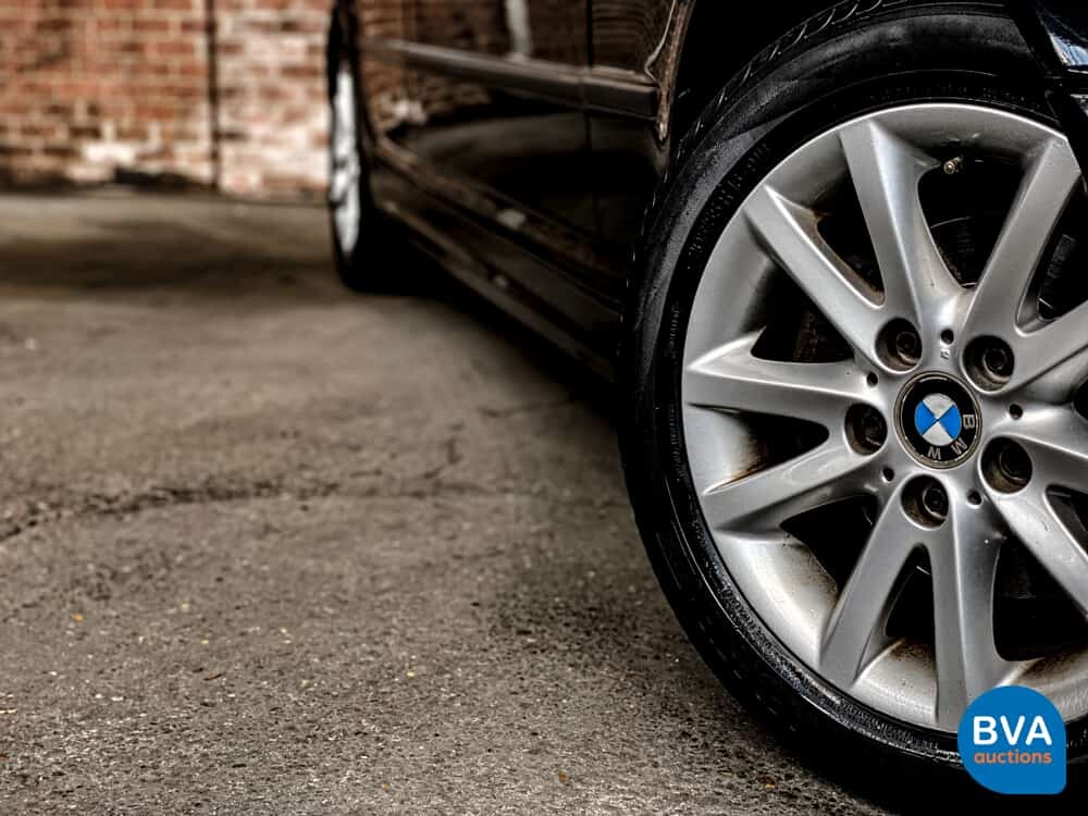 BMW 318i Sedan 143hp 2005 3-SERIES, 04-KVP-3.