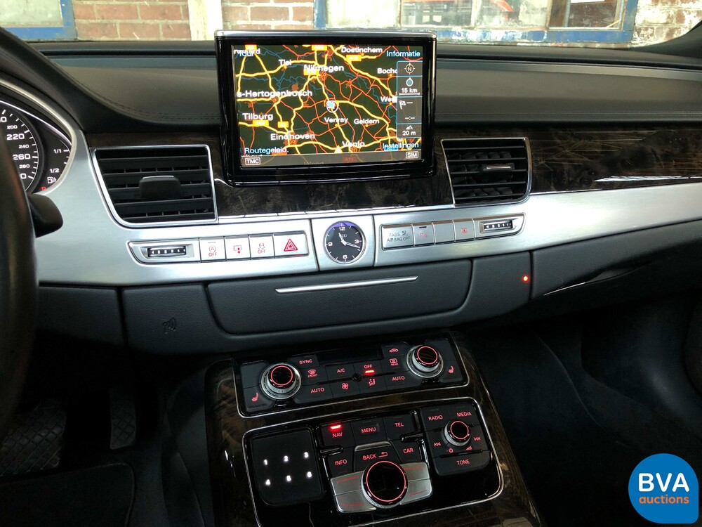 Audi A8 Long 3.0 TDI Quattro Pro Line+ 258hp 2015 -Org. NL-, 1-ZHR-24.