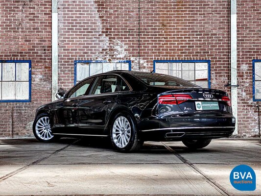 Audi A8 Long 3.0 TDI Quattro Pro Line+ 258hp 2015 -Org. NL-, 1-ZHR-24.