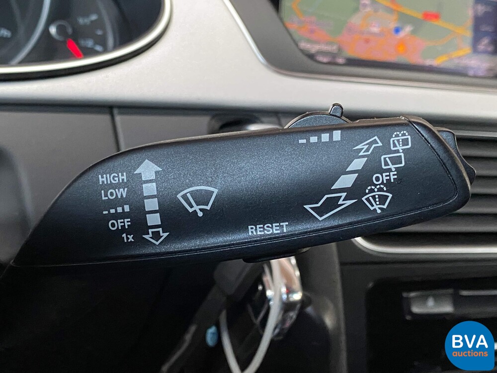 Audi A4 Avant 2.0 TDI S-Line Automatic 140hp 2014.