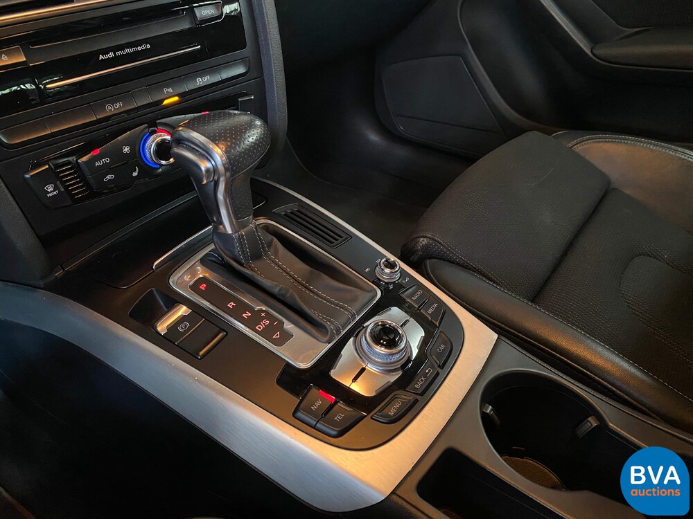 Audi A4 Avant 2.0 TDI S-Line Automatic 140hp 2014.