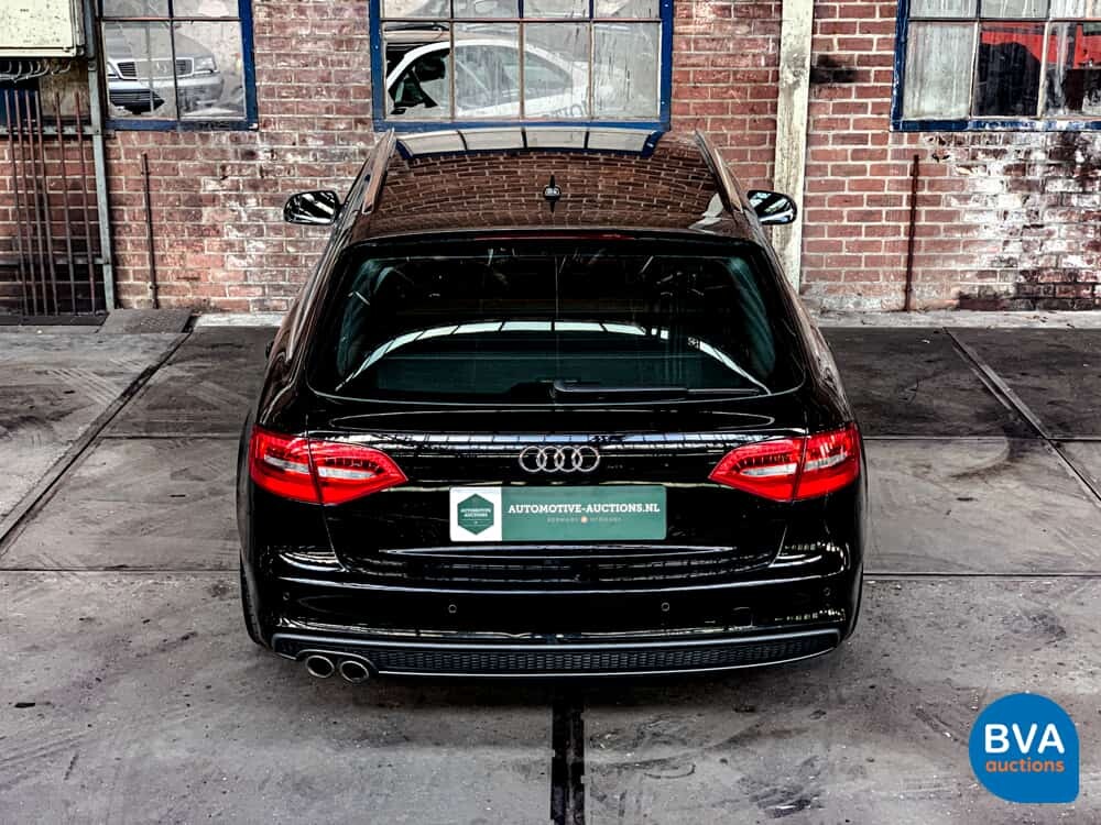 Audi A4 Avant 2.0 TDI S-Line Automatic 140hp 2014.
