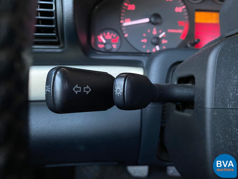 Audi S4 2.7 V6 Quattro Biturbo 265pk 2002