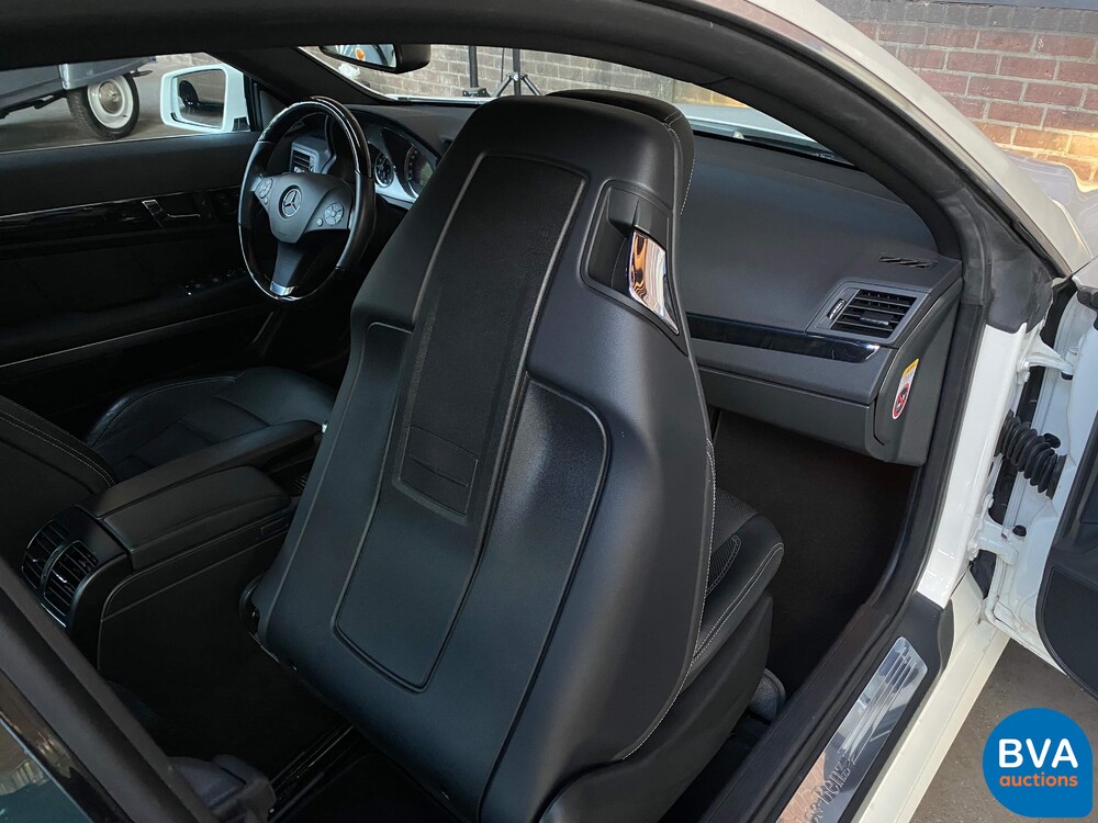 Mercedes-Benz E550 AMG Coupé 388pk 7G-Tronic 2010