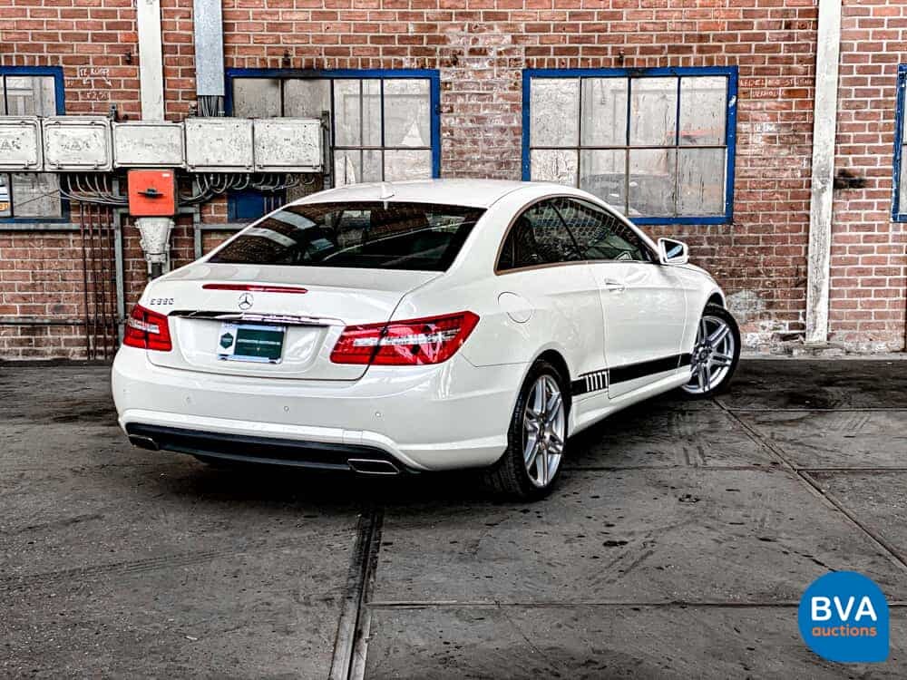 Mercedes-Benz E550 AMG Coupé 388pk 7G-Tronic 2010