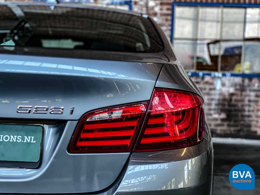 BMW 528i Sedan 245pk 5-Serie - Org.NL - 2012, 14-XSG-8