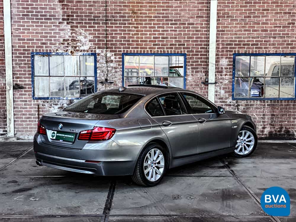 BMW 528i Sedan 245pk 5-Serie - Org.NL - 2012, 14-XSG-8