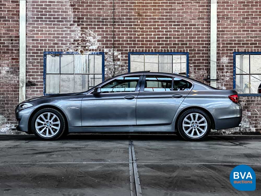 BMW 528i Sedan 245pk 5-Serie - Org.NL - 2012, 14-XSG-8