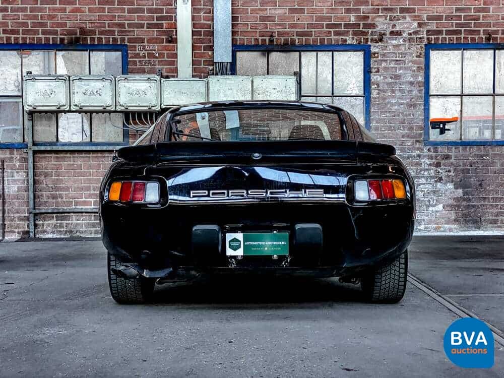 Porsche 928 S 4.7 V8 1984