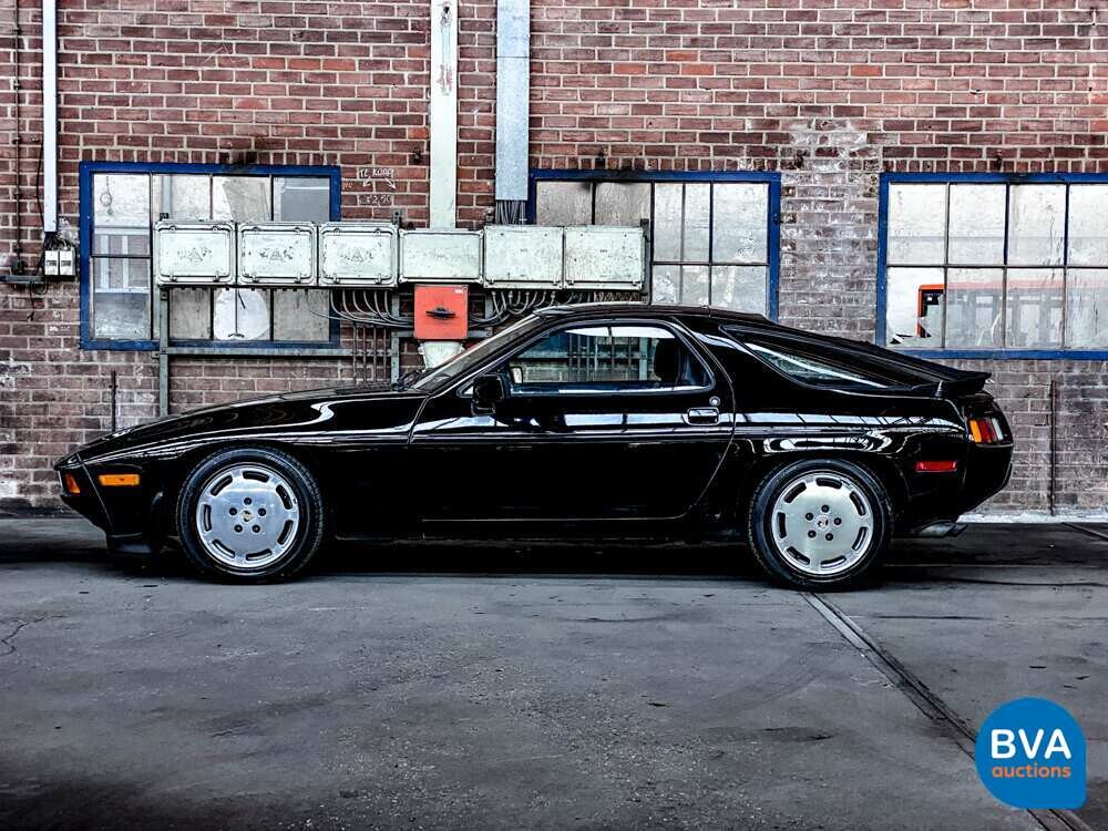 Porsche 928 S 4.7 V8 1984