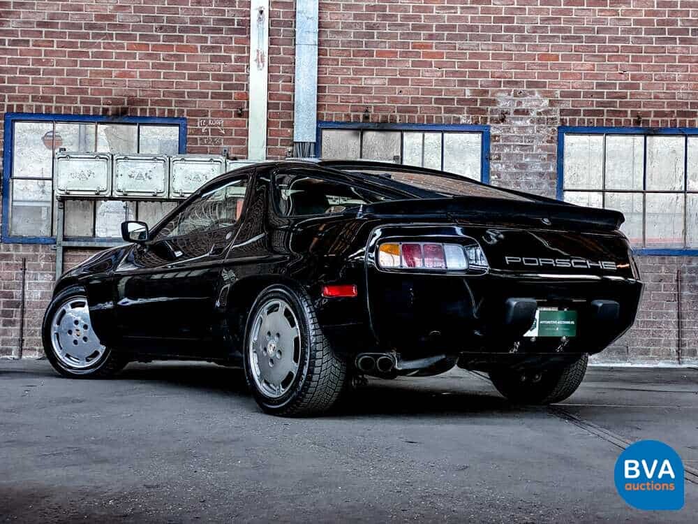 Porsche 928 S 4.7 V8 1984