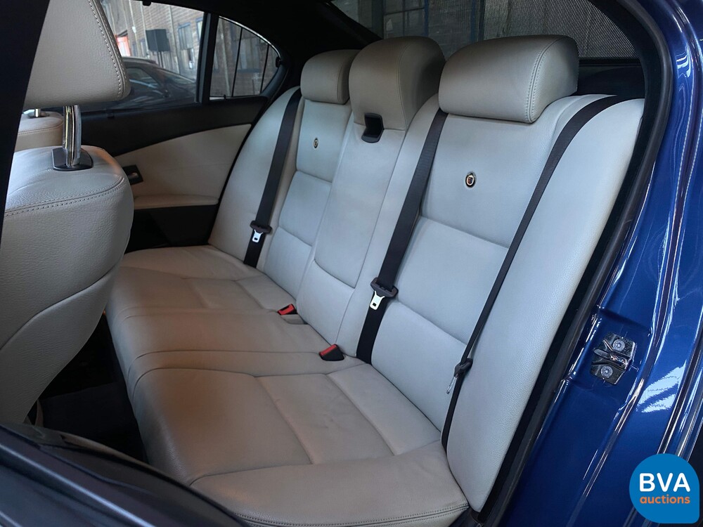 BMW Alpina B5 E60 4.4 V8 500PK/700nm Sedan 2005 Youngtimer, NL-kenteken