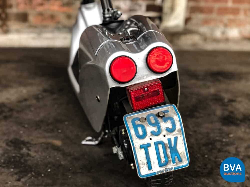 E-Roller Electric Scooter Special Edition.