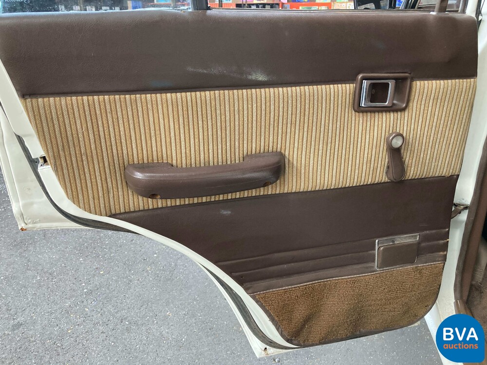 Toyota Landcruiser FJ60 2F 135hp 1982.