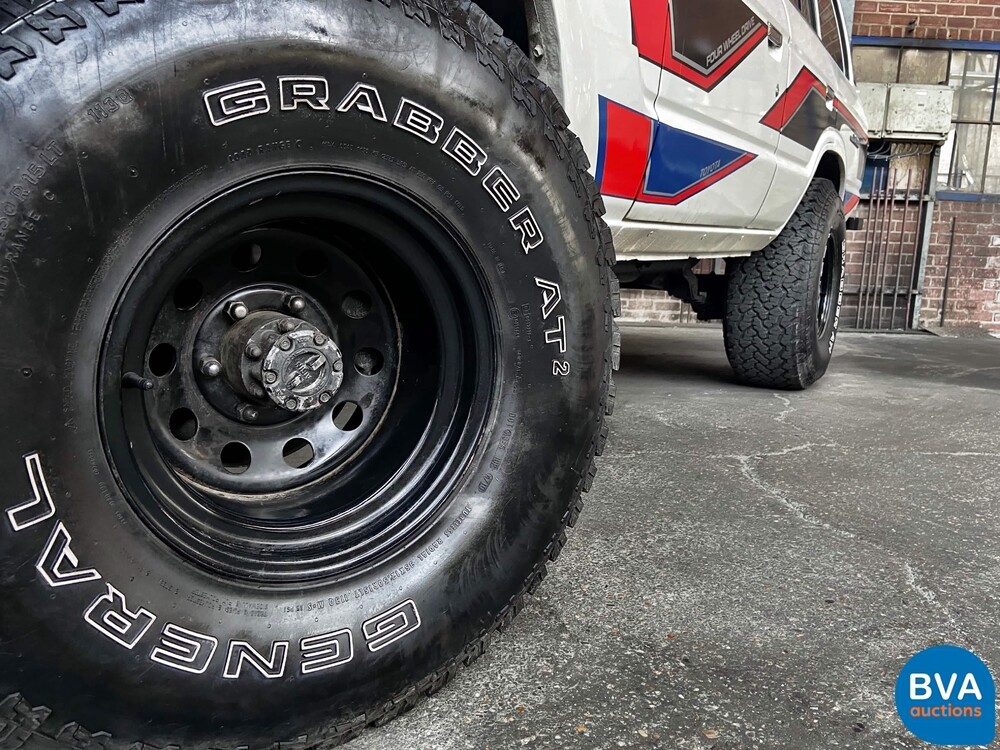 Toyota Landcruiser FJ60 2F 135hp 1982.